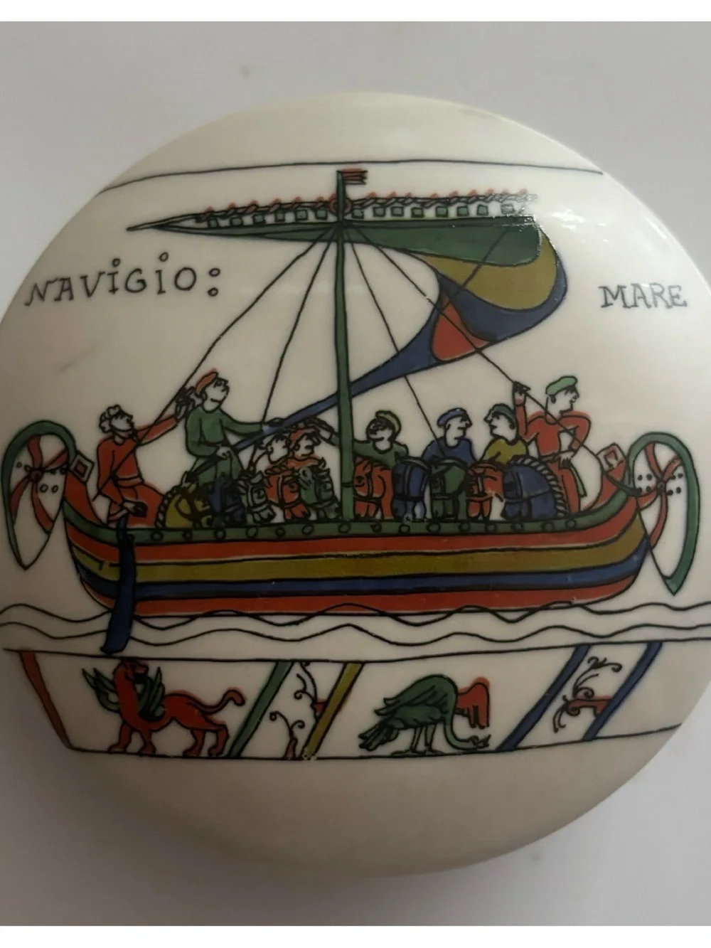 Limoges round trinket